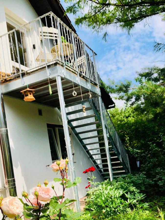 Charmante Ferienwohnung Mit Balkon Im 5-Seen-Land Hechendorf am Pilsensee Zewnętrze zdjęcie