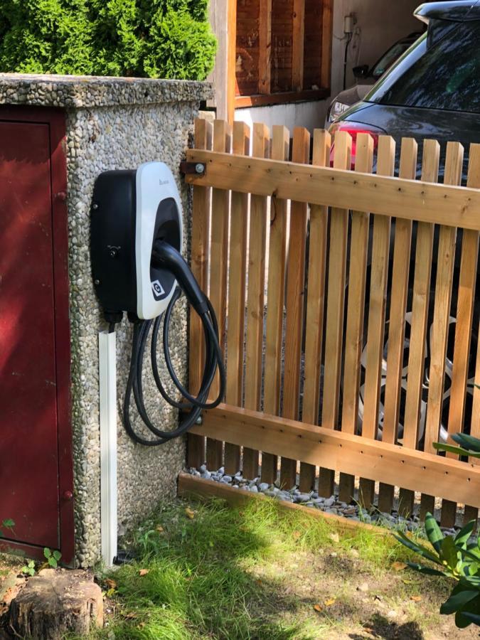 Charmante Ferienwohnung Mit Balkon Im 5-Seen-Land Hechendorf am Pilsensee Zewnętrze zdjęcie