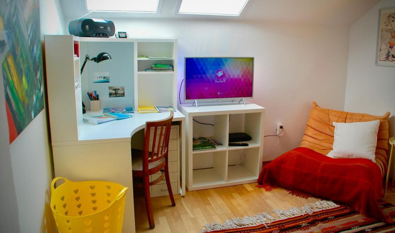 Charmante Ferienwohnung Mit Balkon Im 5-Seen-Land Hechendorf am Pilsensee Zewnętrze zdjęcie